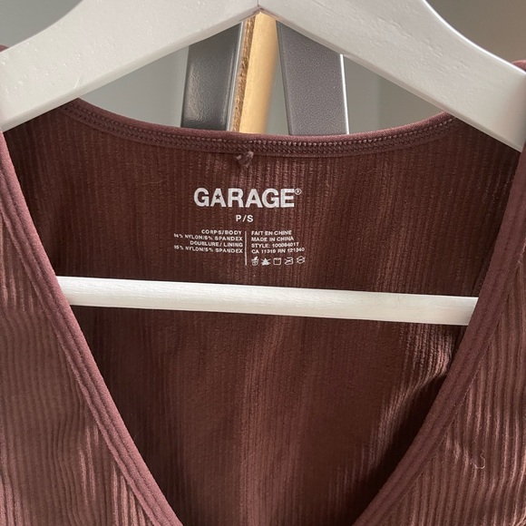 Garage Plunge Tank Top - Picture 6 of 6